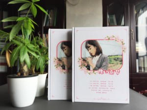 情侶紀(jì)念冊定制-戀愛表白相冊-送給男女朋友的禮物